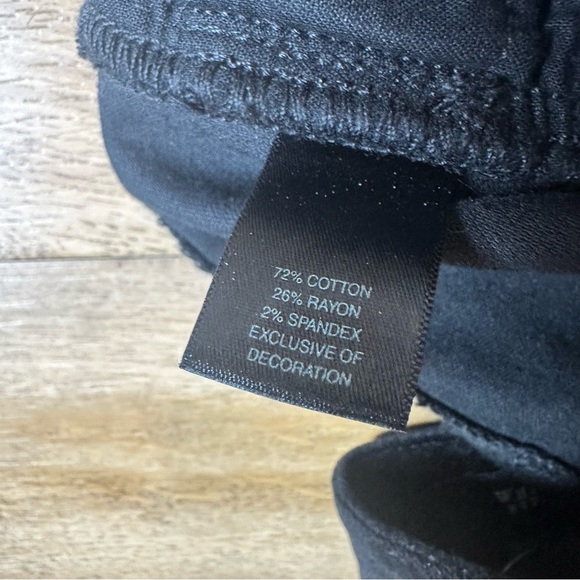 NWT WHBM Black Velvet Slim Ankle Pants Size 4S - Picture 14 of 14